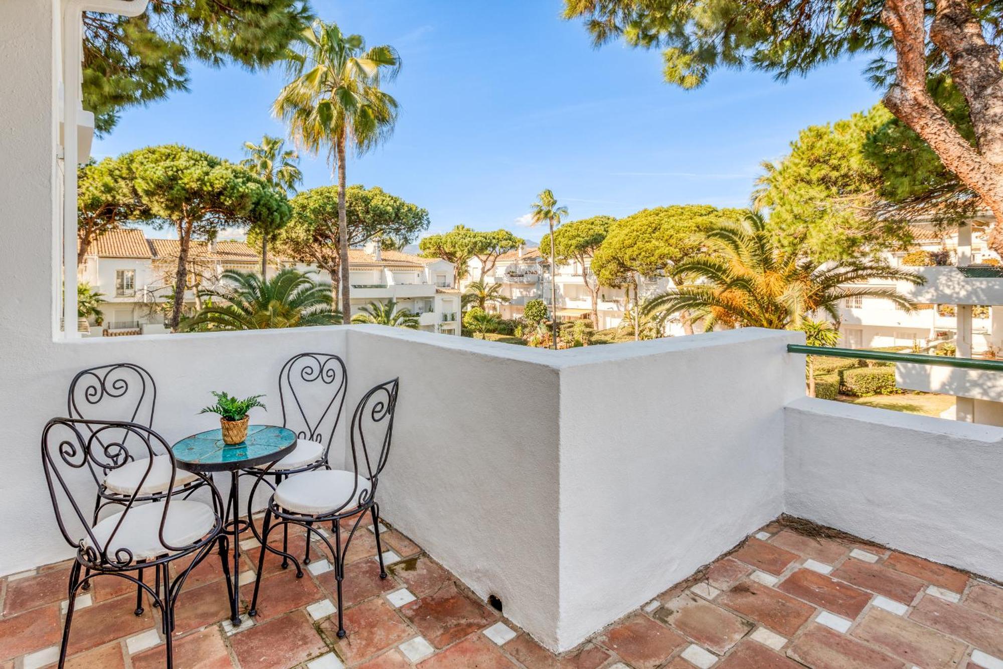 Апартаменти Life El Presidente Penthouse Pool View Естепона Екстер'єр фото